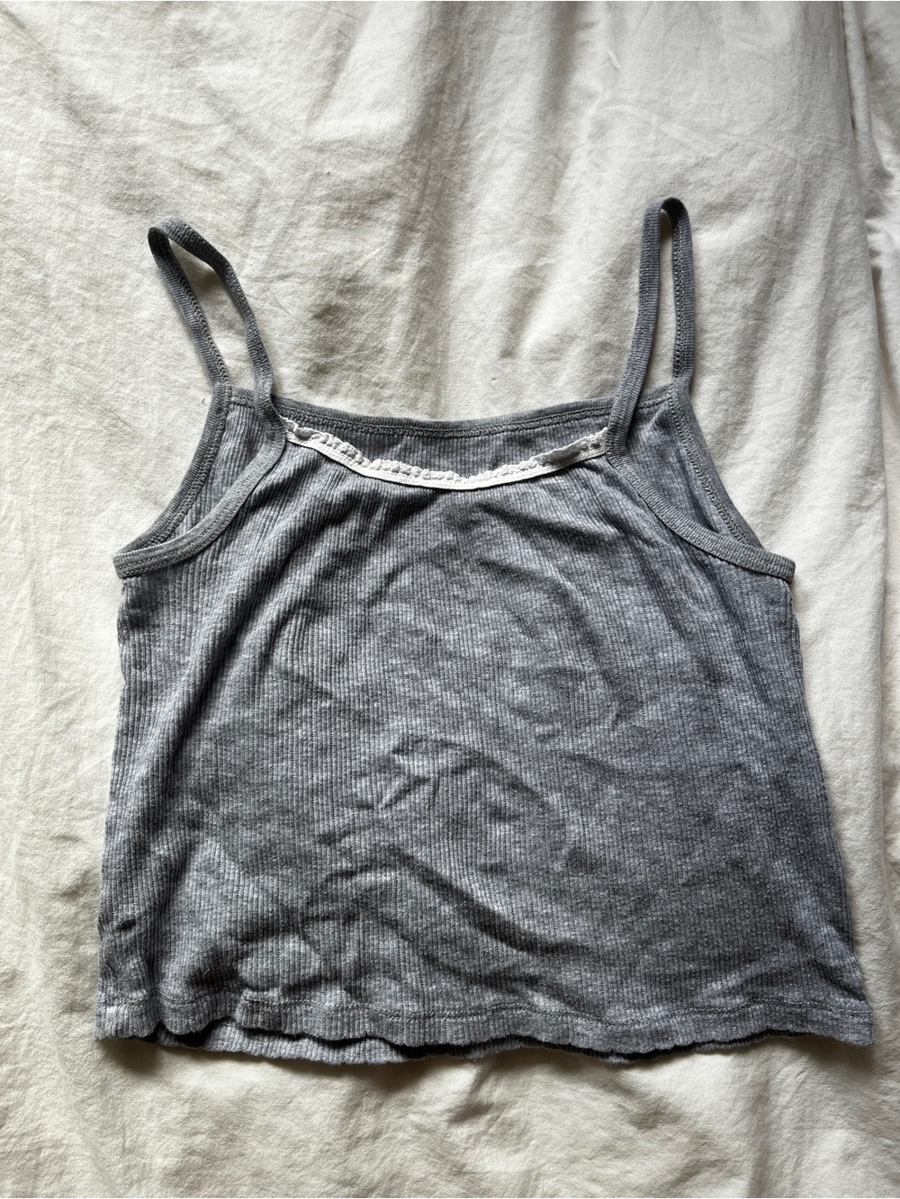 brandy melville gray cami w lace